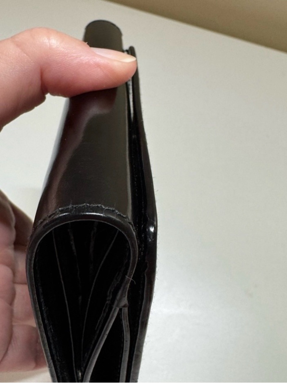 Gucci Black Patent Leather Wallet Interlocking GG w/COA - Picture 5 of 16